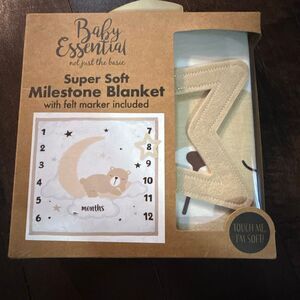 NIB baby essentials milestone blanket bear nursery moon stars keepsake photo uni